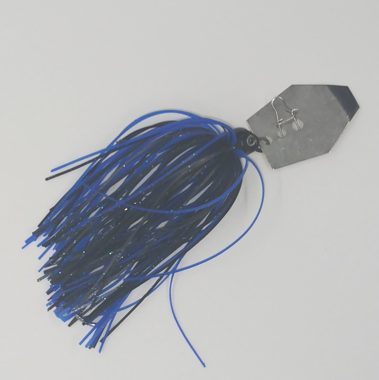 Chatter Bait - Black/Blue