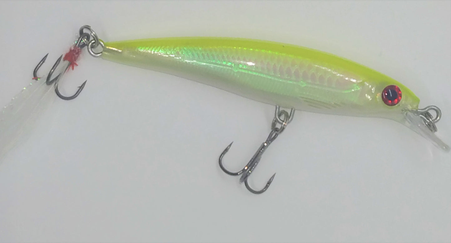 Minnow - Yellow With Flash Feather Teaser Tail